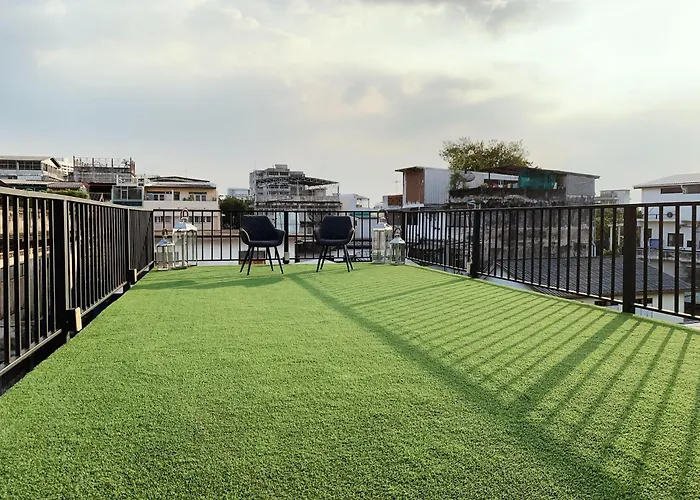 The Kite Hotel 3*